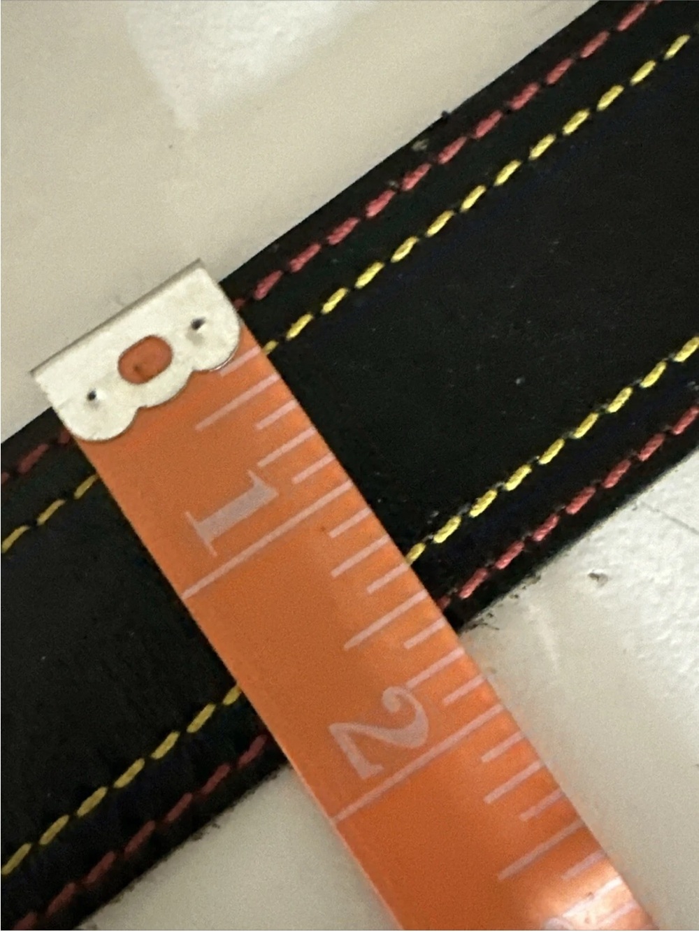 VINTAGE BLACK LEATHER BELT YELLOW RED STITCHING - Picture 5 of 7